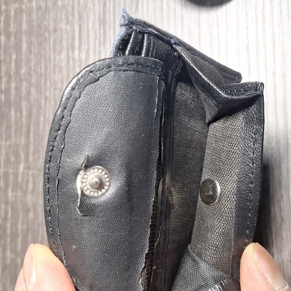 Genuine Leather Black Wallet - Picture 10 of 10